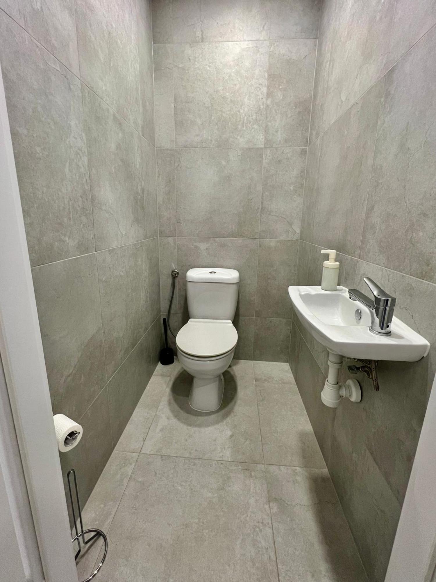 Aparthotel Industrial Rooms Лодзь Экстерьер фото